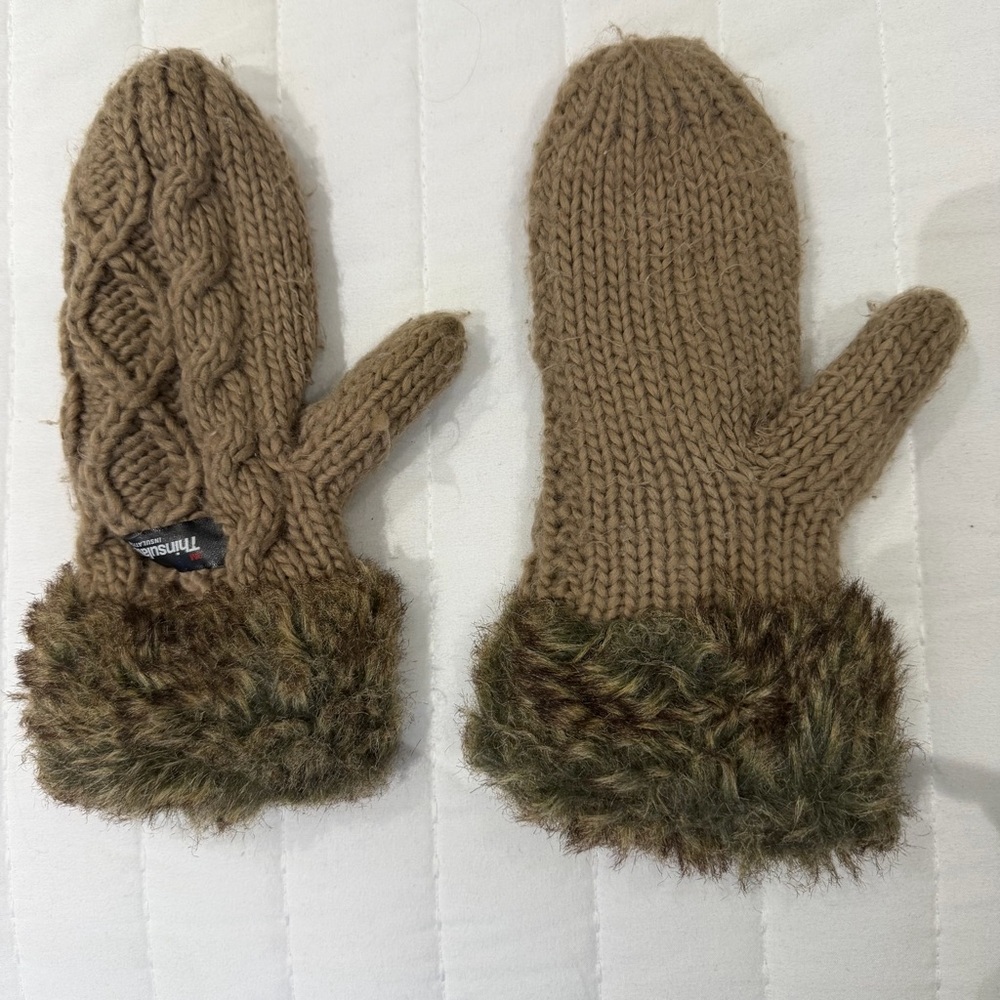 Brown Knit Mittens with Faux Fur Trim
